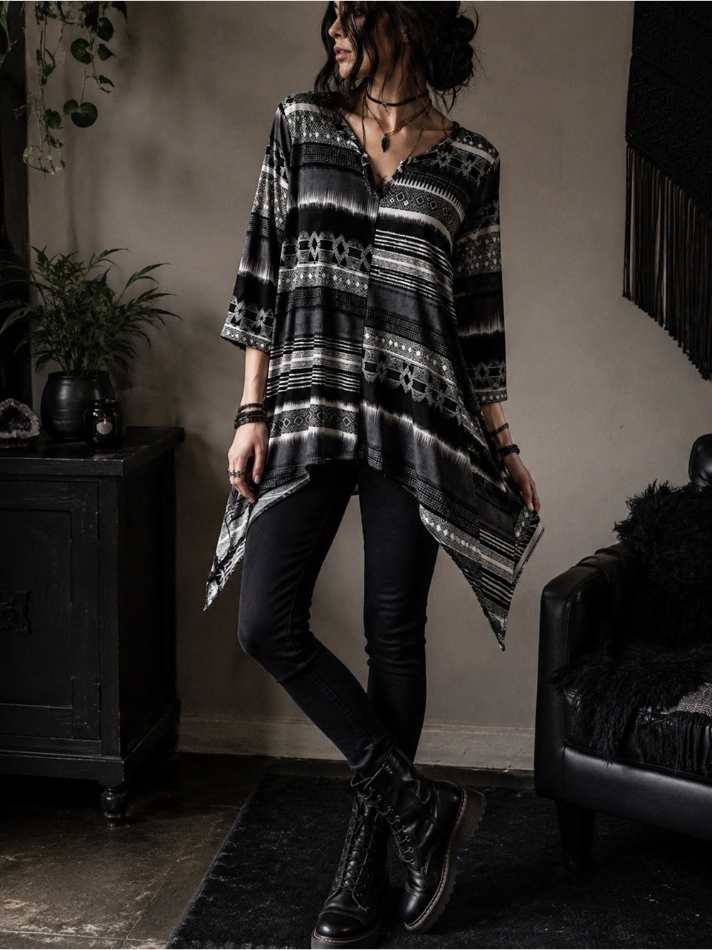 Boho Handkerchief Hem Tunic Top Black White Flowy Asymmetrical Soft Goth Medium